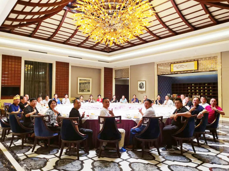 感恩有您，一路同行--熱烈歡迎保定包裝協(xié)會蒞臨信川參觀指導！