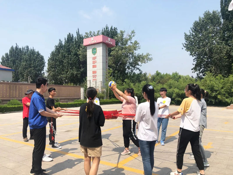 熱烈祝賀信川機(jī)械職工子弟金榜題名！