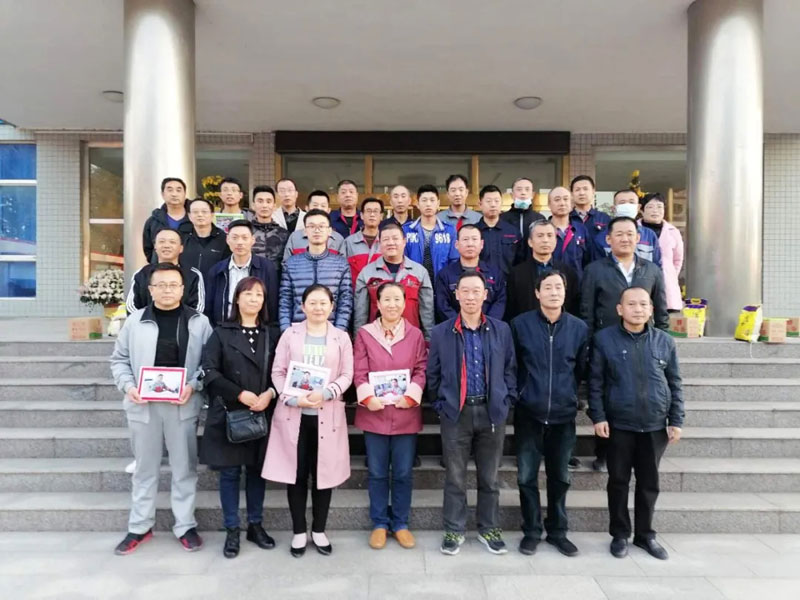 重陽(yáng)情更濃--信川機(jī)械開(kāi)展重陽(yáng)節(jié)走訪慰問(wèn)活動(dòng)