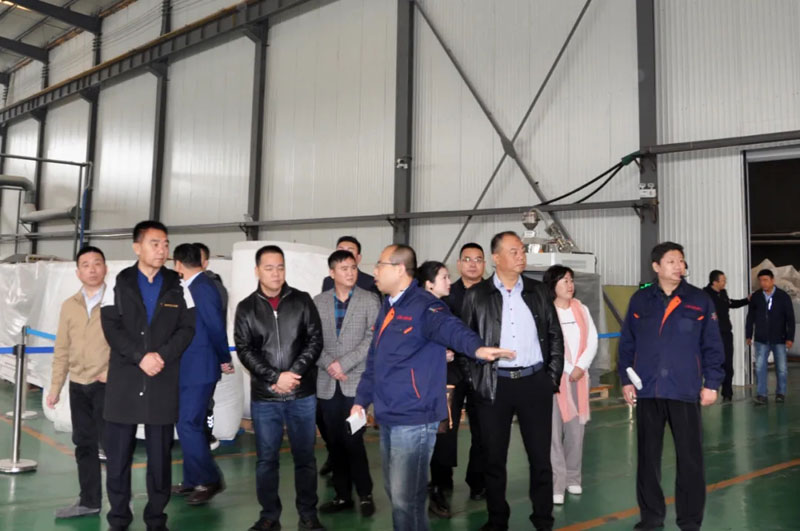 熱烈歡迎華商書院物流包裝聯(lián)盟蒞臨山東天利源參觀交流！