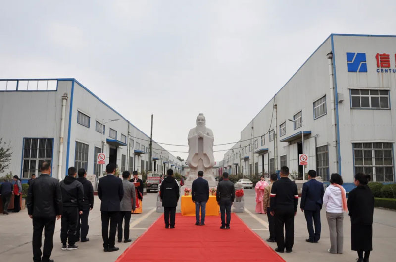 熱烈歡迎華商書院物流包裝聯(lián)盟蒞臨山東天利源參觀交流！